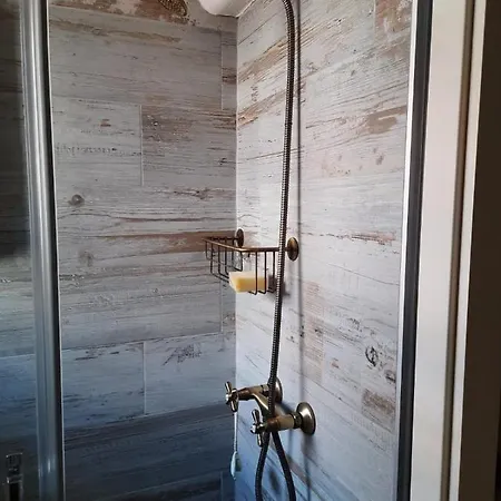 Un Apartamento Vacacional Con Detalles De Un Hogar Mairena del Aljarafe Exterior foto