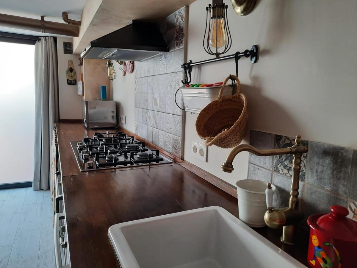 Appartement Un Vacacional Con Detalles De Un Hogar
