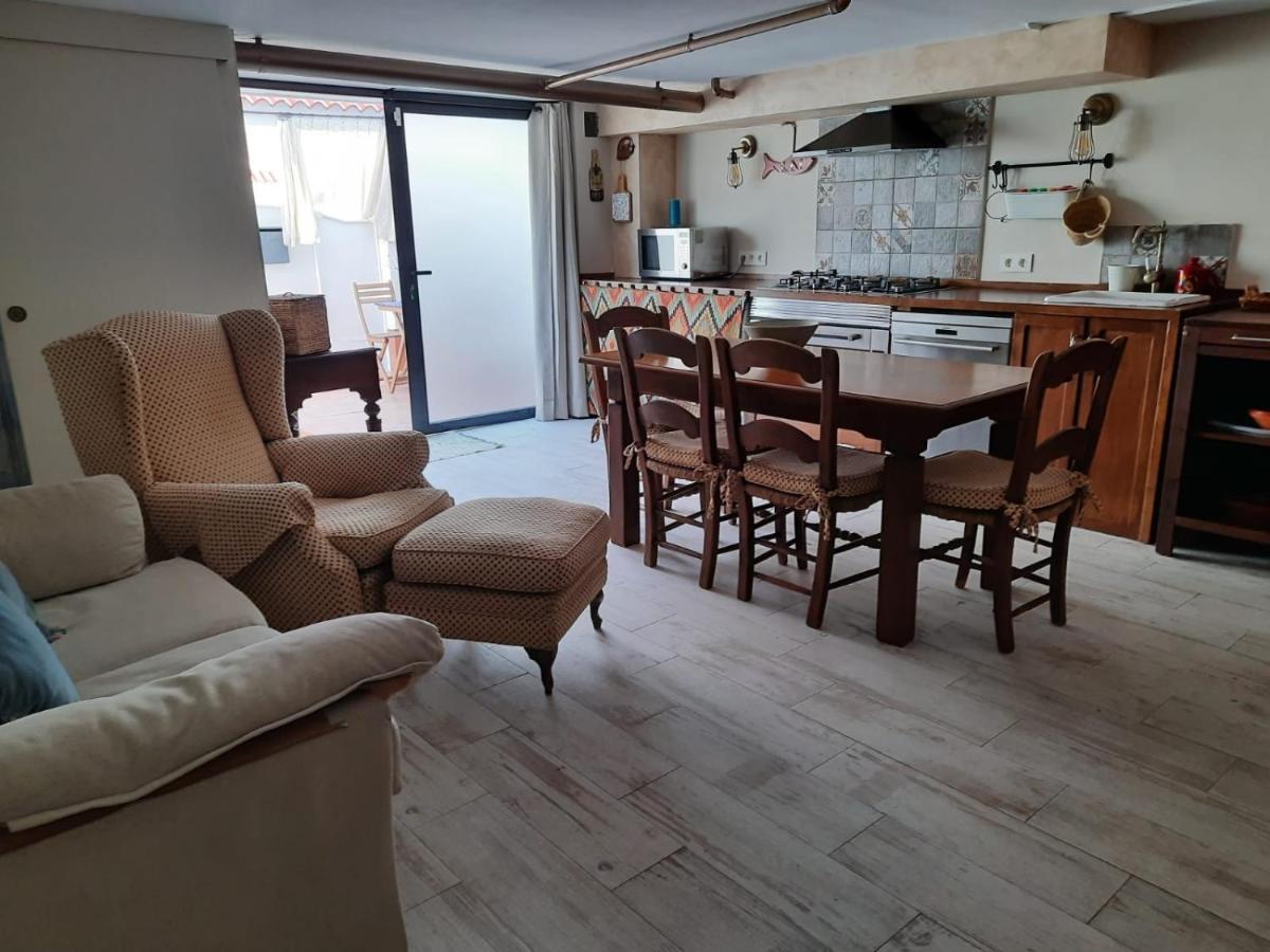 Appartement Un Vacacional Con Detalles De Un Hogar Mairena del Aljarafe